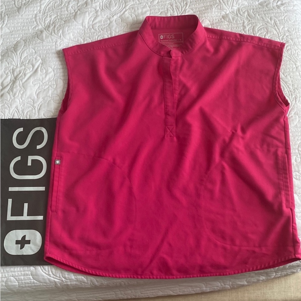 Figs shocking pink set